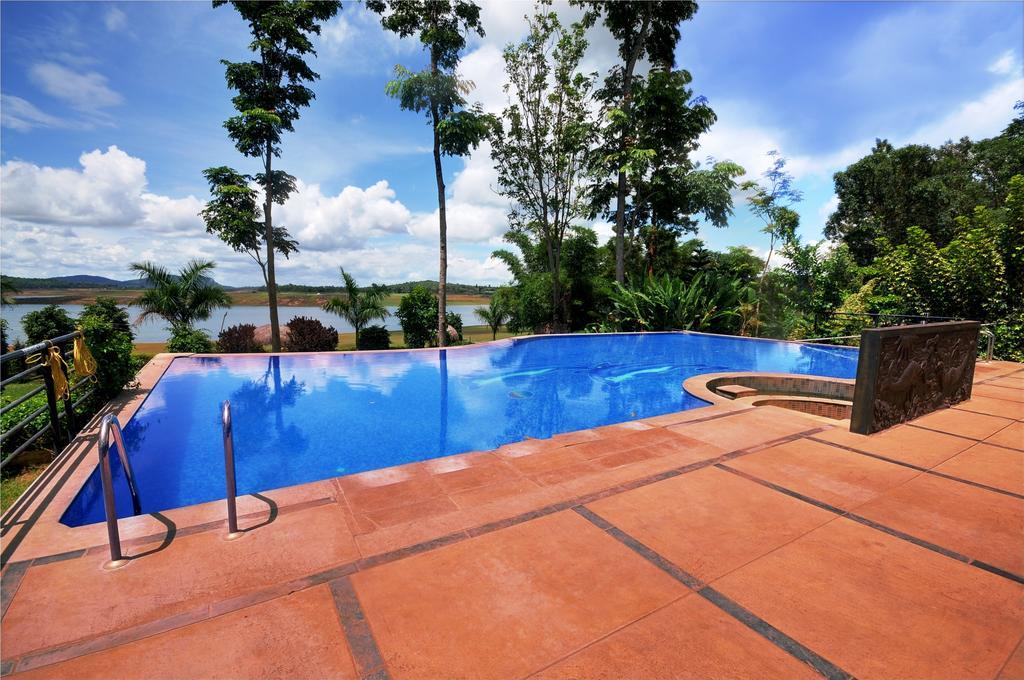 Coorg Jungle Camp Resort Suntikoppa Exterior photo